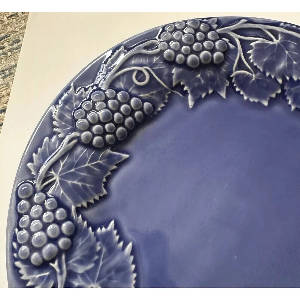 Set Of 2 Bordallo Pinheiro Cobalt Blue Grapes, Vine, Leaves 9.4” Luncheon Plates